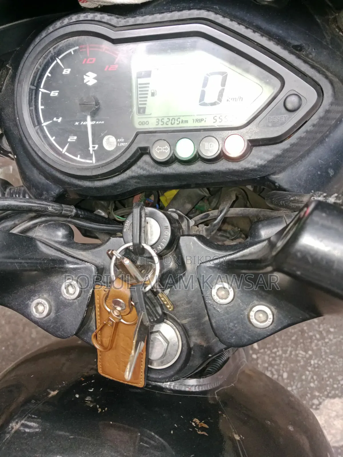 বাজাজ পালসার ১৫০ ২০১৯ গ্রে