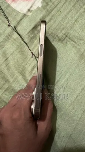 Apple iPhone 16 Pro 128 GB Gold