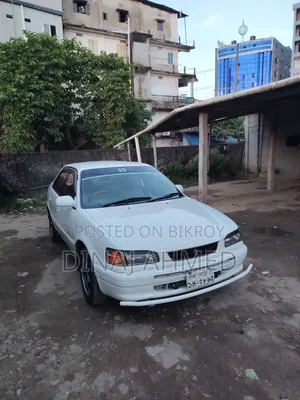 টয়োটা করোল্লা অটোমেটিক ১৯৯৫ হোয়াইট
