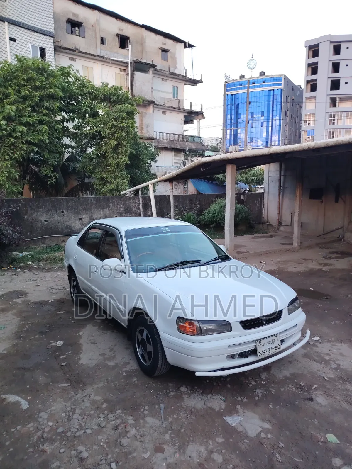 টয়োটা করোল্লা অটোমেটিক ১৯৯৫ হোয়াইট