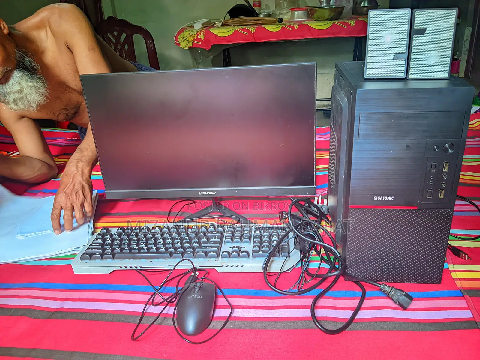 Desktop Computer 8GB Intel Core i5 SSD 256GB
