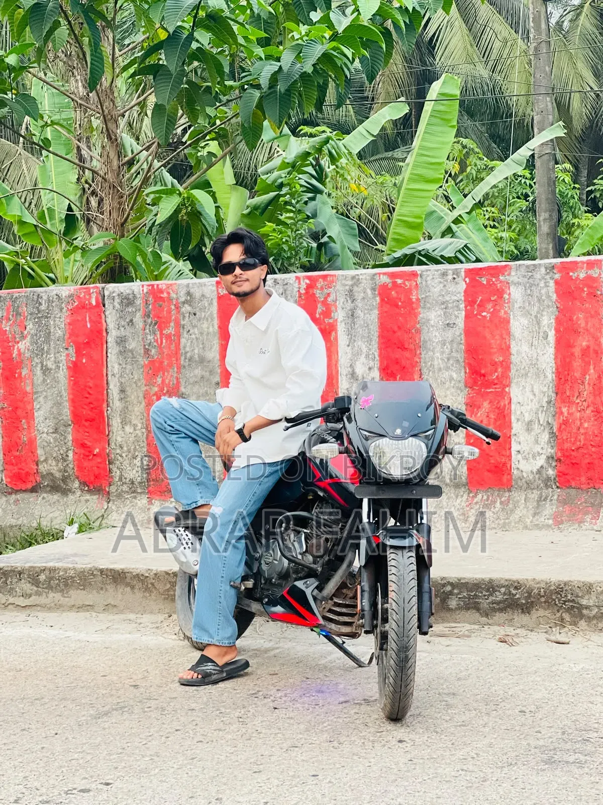 বাজাজ পালসার ১৫০ ২০২২ কালো