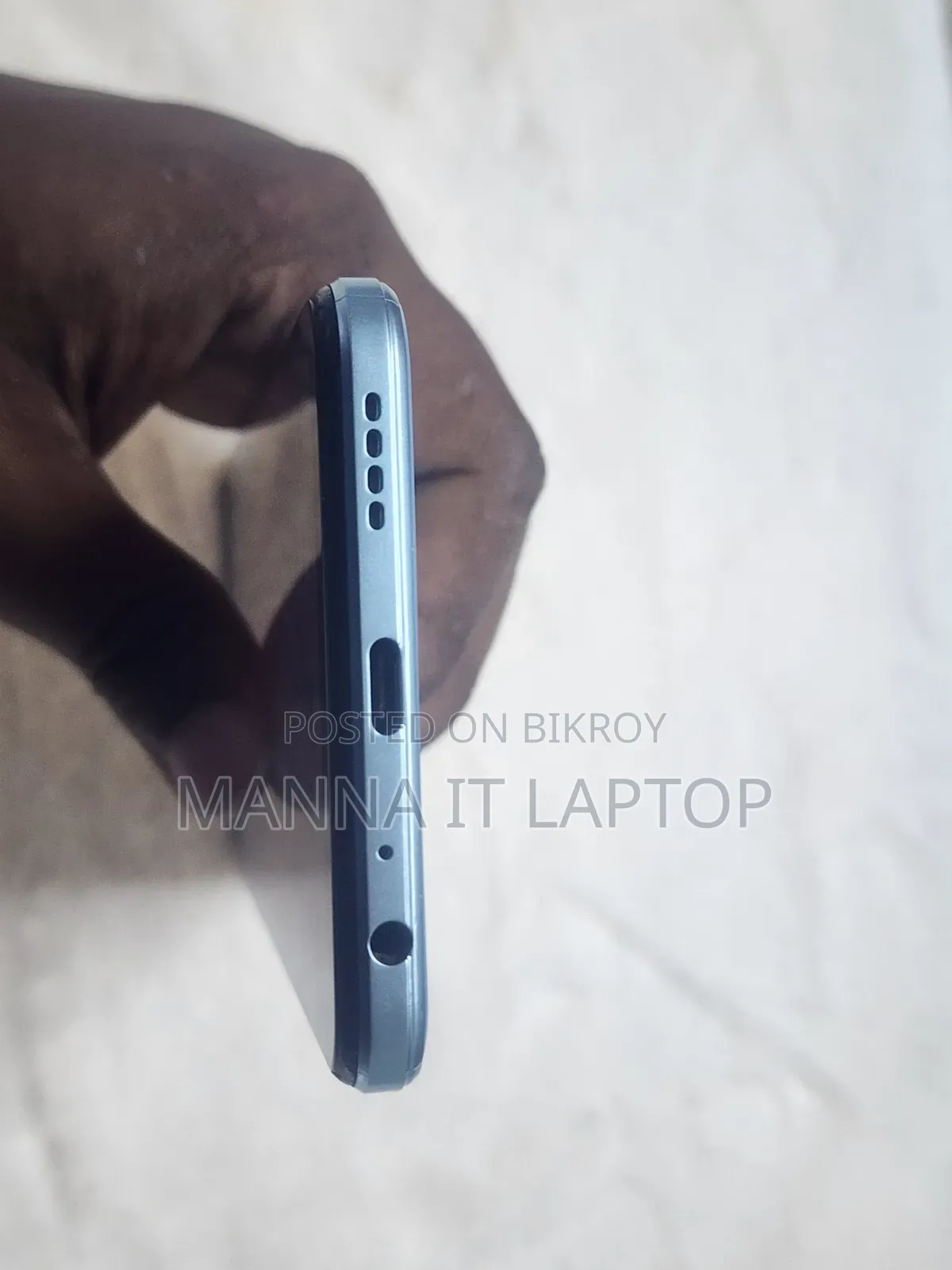 Vivo Y21 64 GB Blue