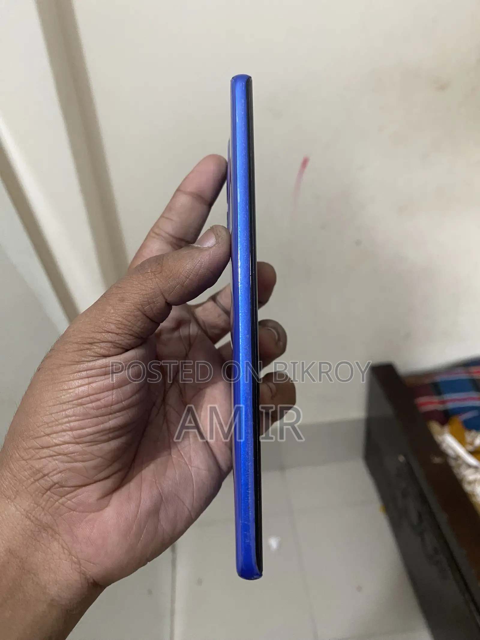 মোটর চলা মটো জি৮৫ ২৫৬ জিবি ব্লু