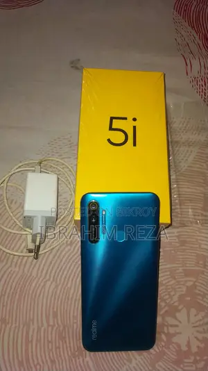 রিয়েলমি ৫আই ৬৪ জিবি নীল