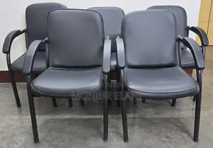 অফিস টেবিল এবং চেয়ার