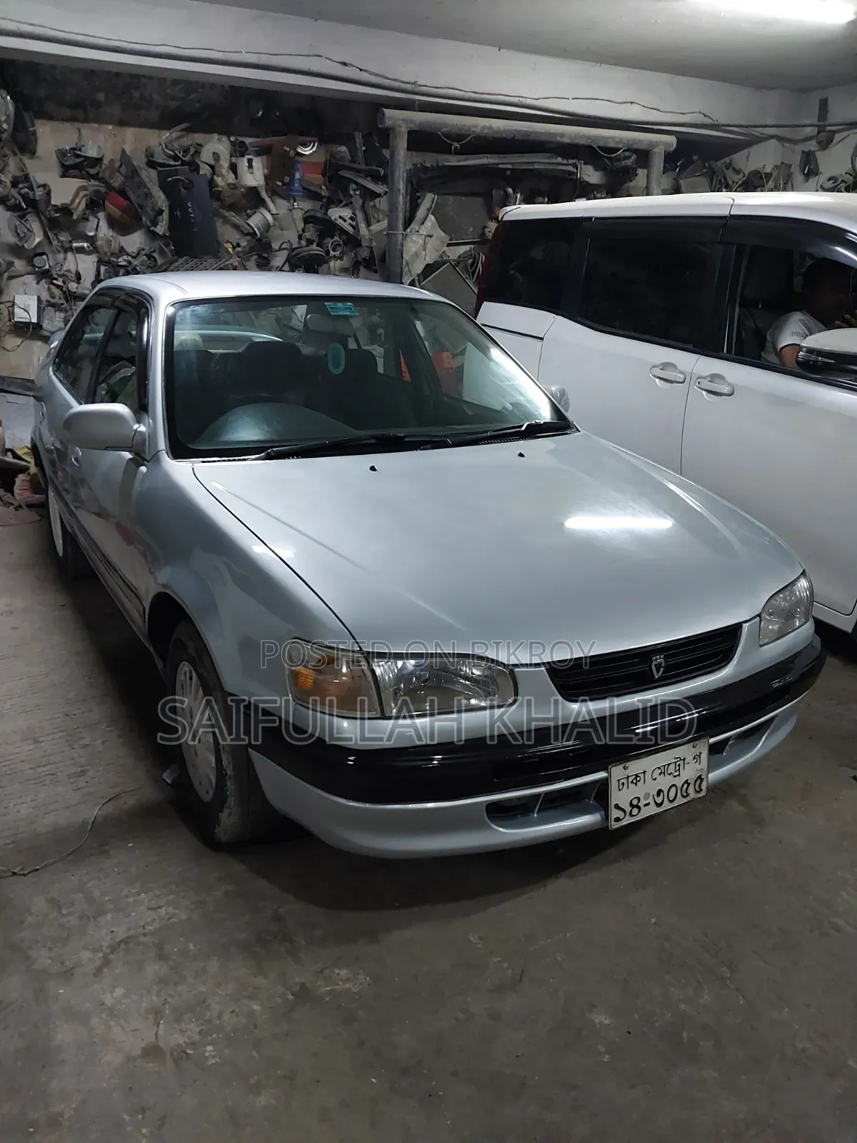 Toyota Corolla Sedan 1995 Silver