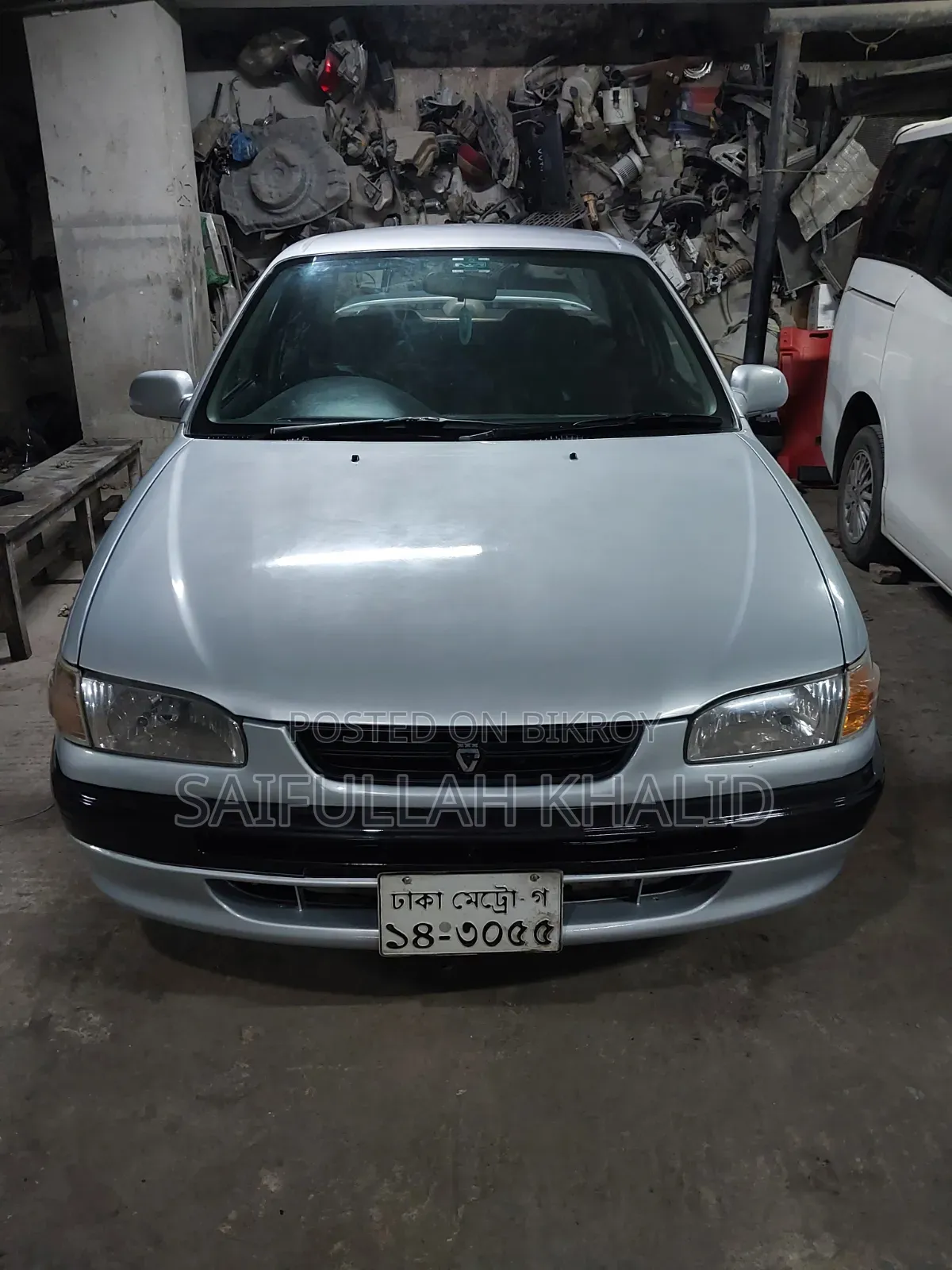 Toyota Corolla Sedan 1995 Silver