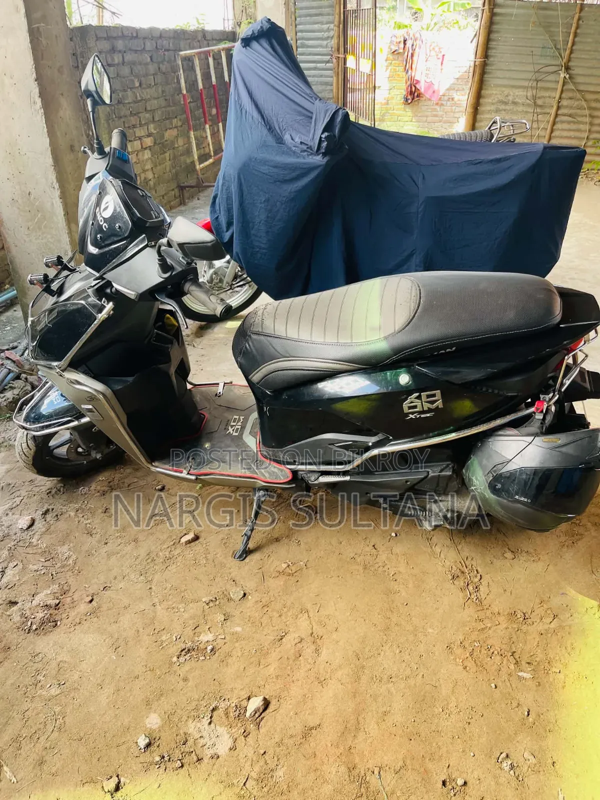 হিরো জুম ১১০ এক্সটেক ২০২৫ ব্ল্যাক