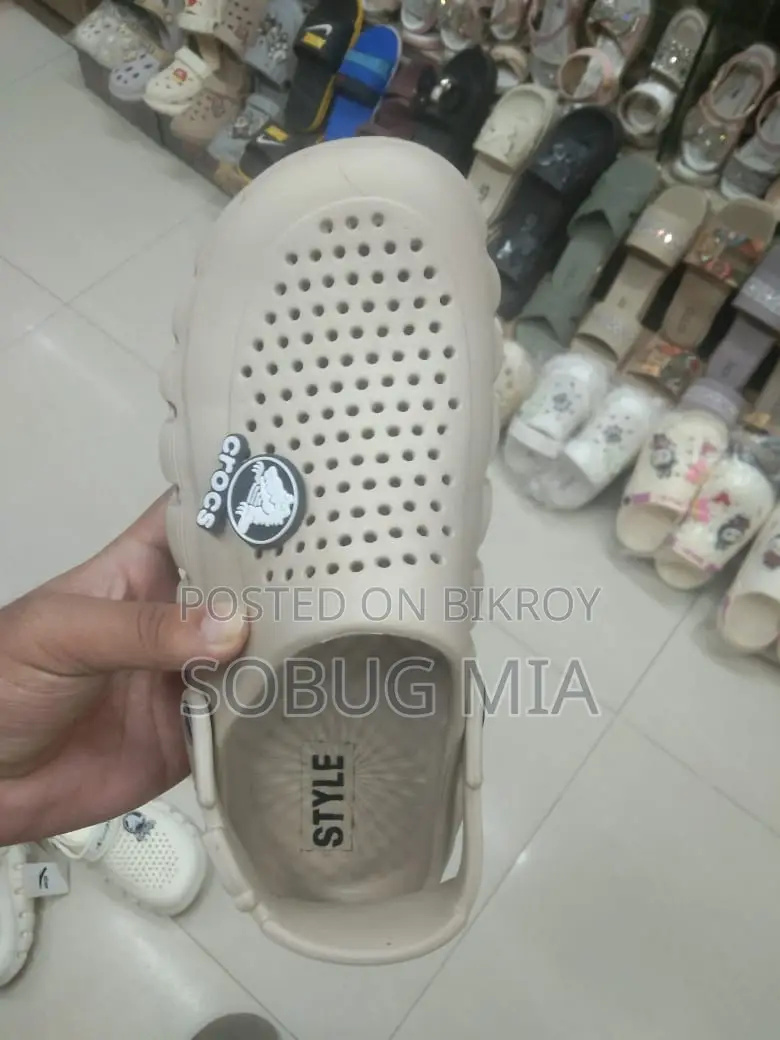 #New Crocs