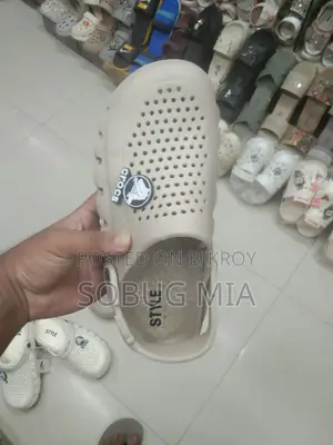 #New Crocs