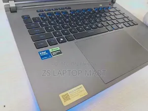 Laptop Asus ROG Strix G16 32GB Intel Core Ultra 9 SSD 1T