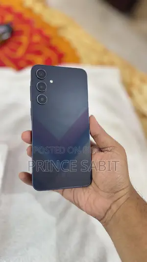 স্যামসাং গ্যালাক্সি এ৩৫ ১২৮ জিবি নীল