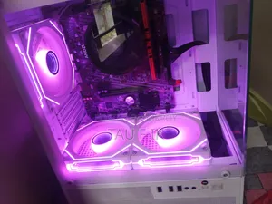 Desktop Computer 8GB AMD Ryzen 5 SSD 256GB