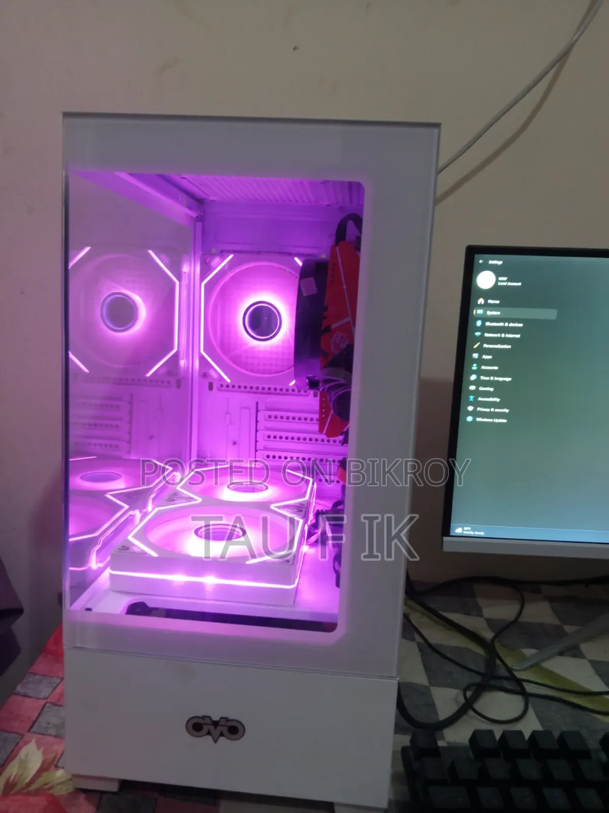 Desktop Computer 8GB AMD Ryzen 5 SSD 256GB
