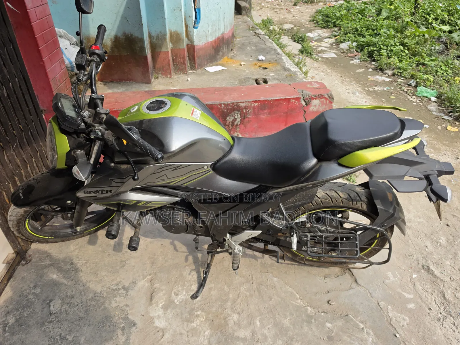 Suzuki Gixxer 2026 Gray
