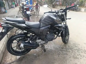 Yamaha FZS V2 2024 Black