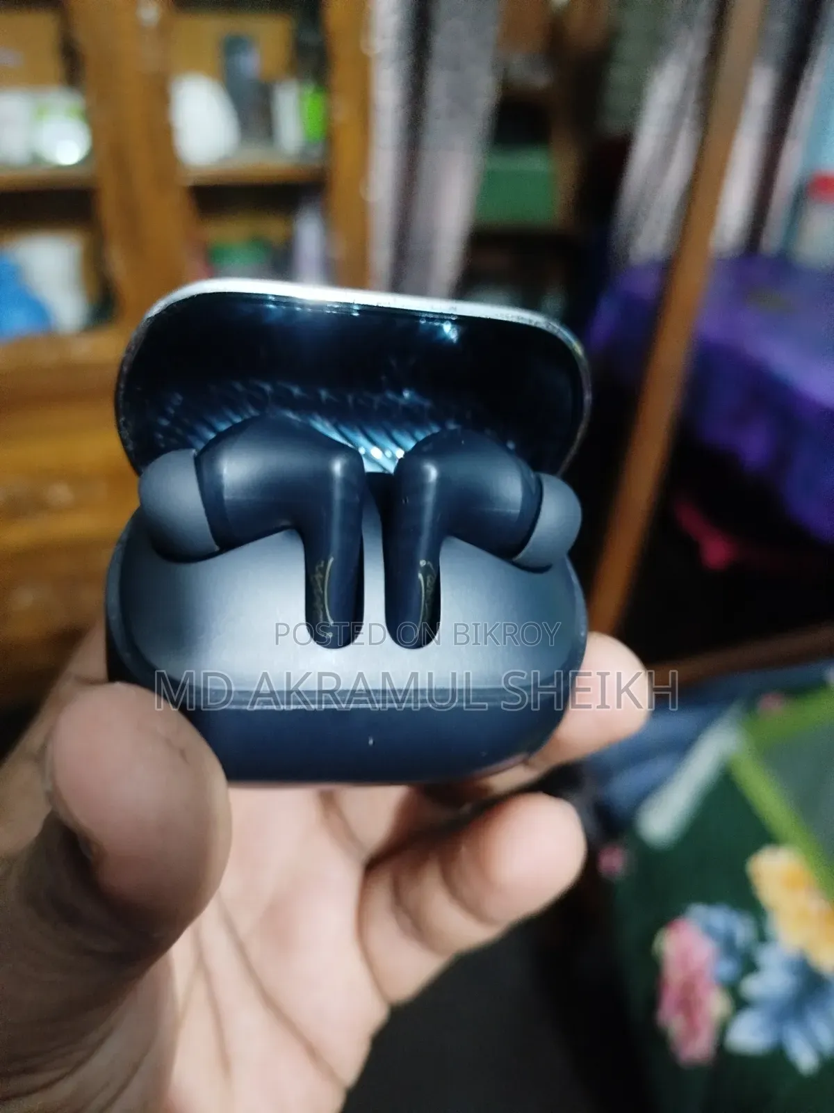 Bluetooth Ear Phone