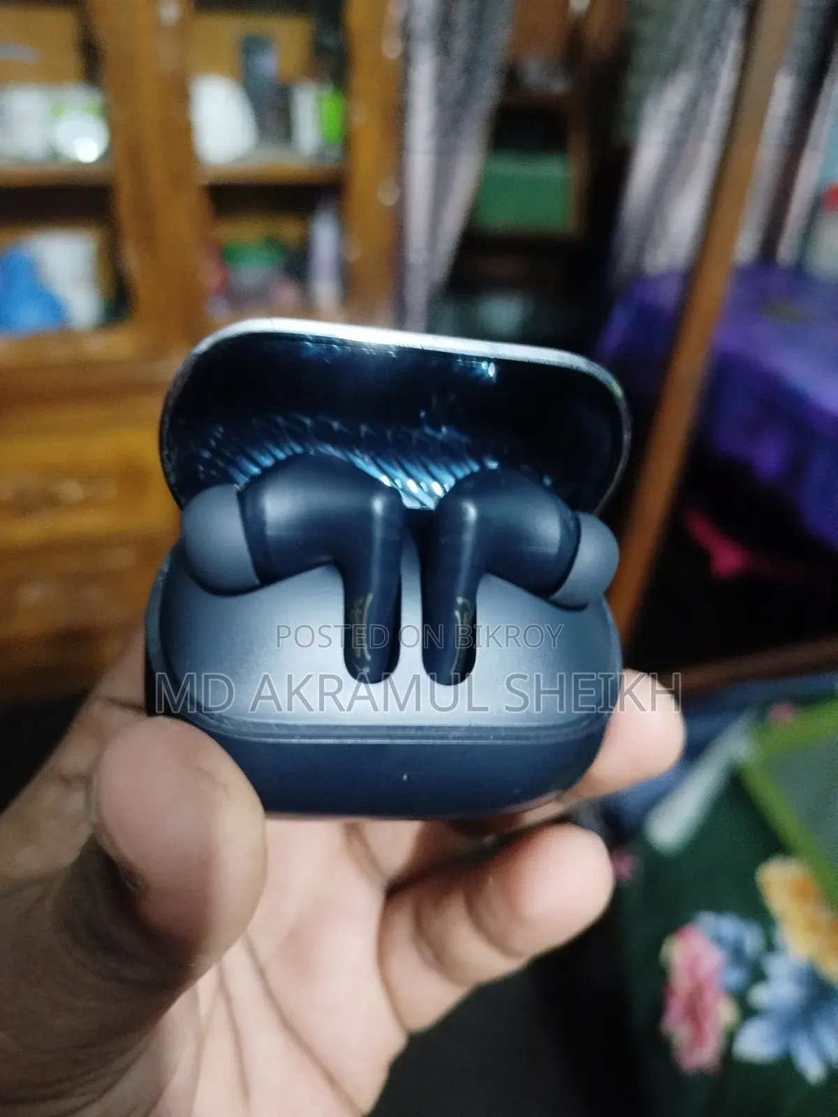 Bluetooth Ear Phone