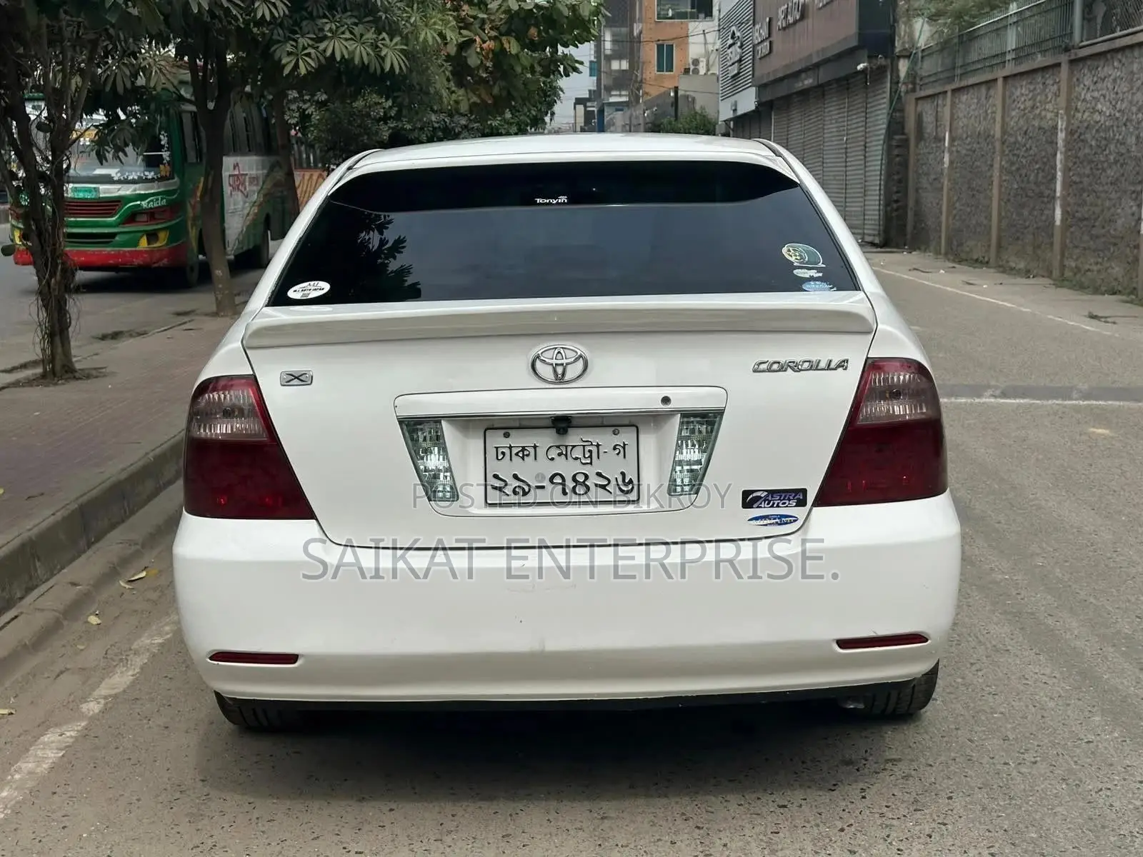 Toyota Corolla 2004 White