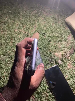 Apple iPhone 11 64 GB Purple