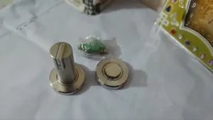 ডোর ম্যাগনেট