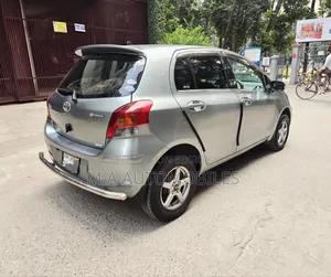 Toyota Vitz 2010 Gray