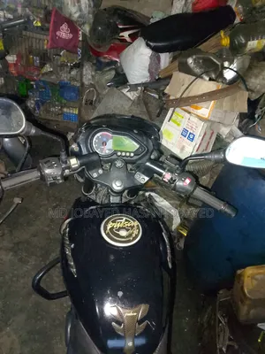 Bajaj Pulsar 150 2023 Black