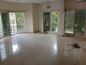 4 Bedroom Apartment in Gulshan for rent