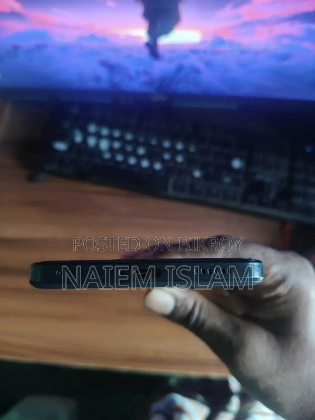 iQOO 256 GB Black