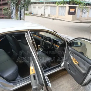 Toyota Corolla 2006 Silver