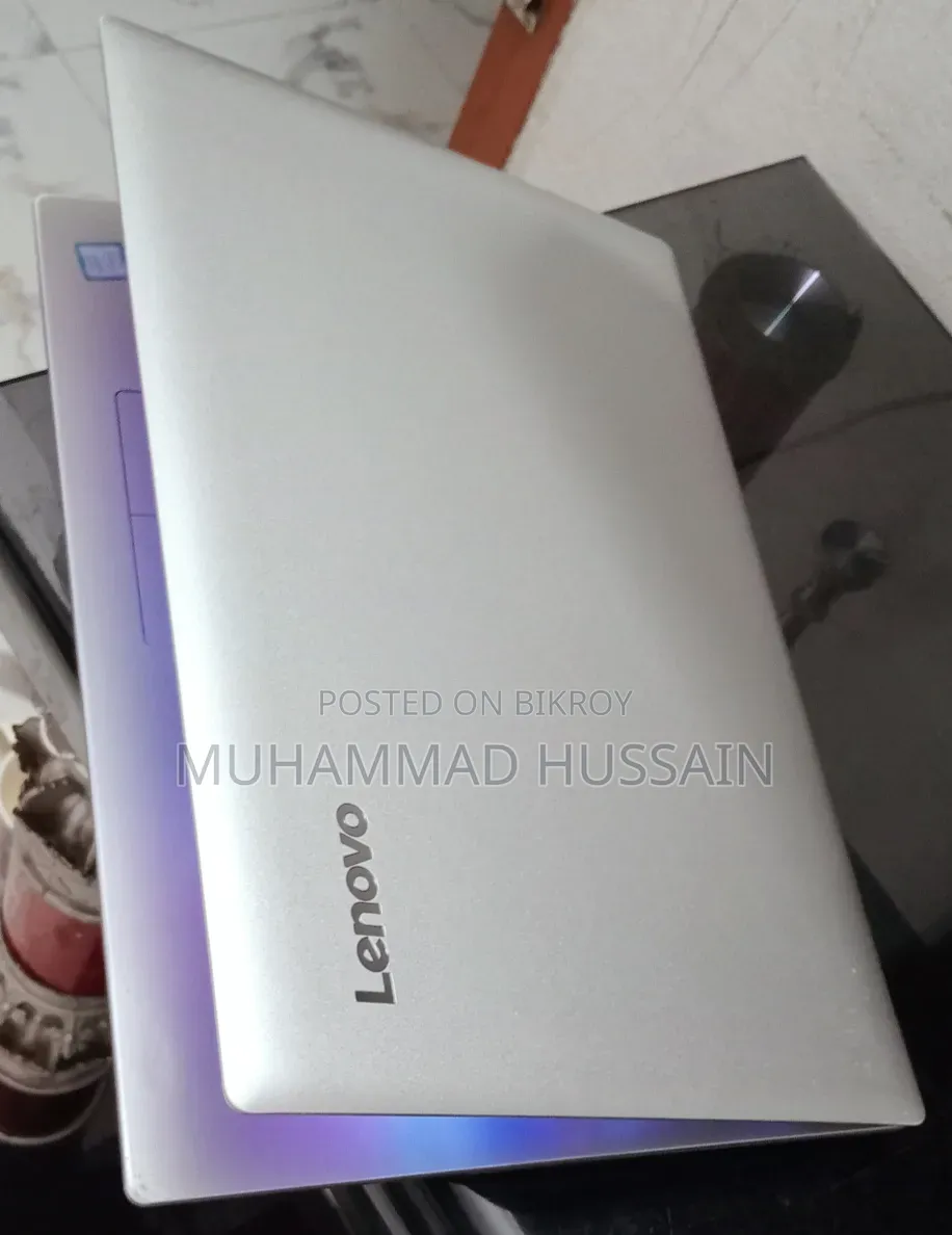 Laptop Lenovo IdeaPad 320 4GB Intel Core i3 SSD 256GB