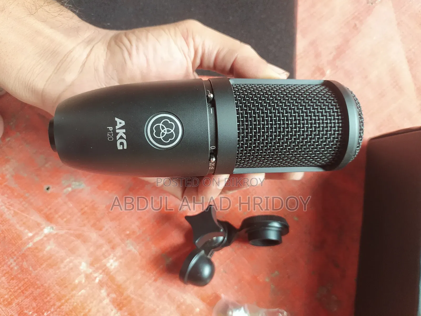 AKG P120 High-Performance Condenser Studio Microphone Fresh