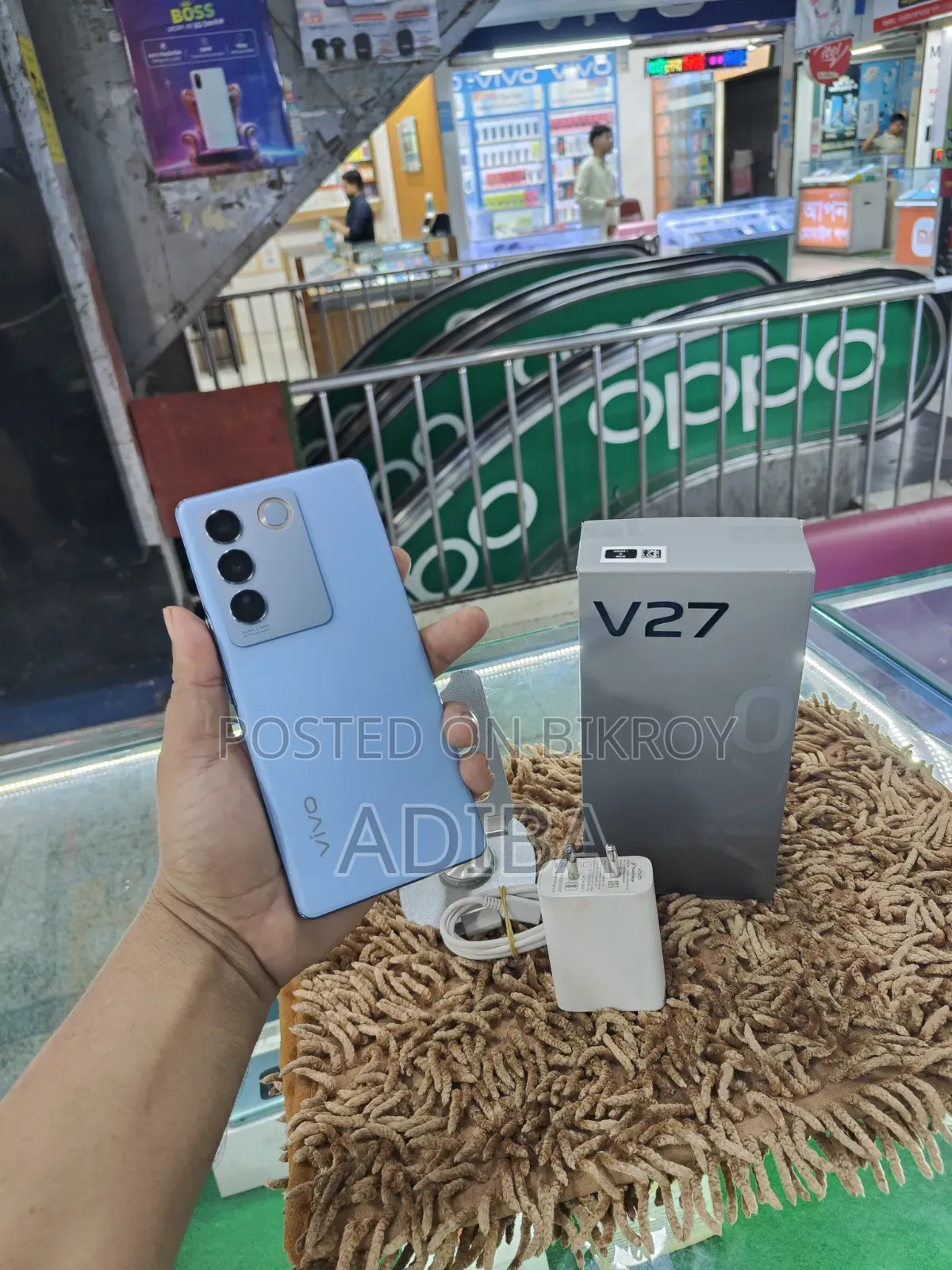Vivo V27 128 GB Silver