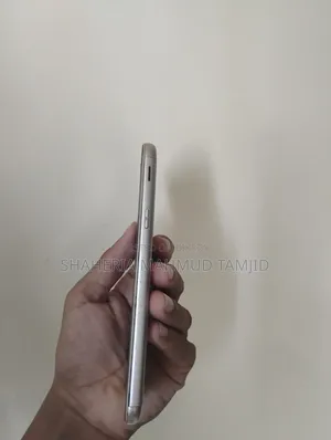 Samsung Galaxy J5 Pro 16 GB Gold
