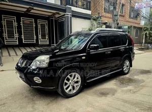 Nissan X-Trail 2.5 Petrol Four Wheel Drive SE 2012 Black