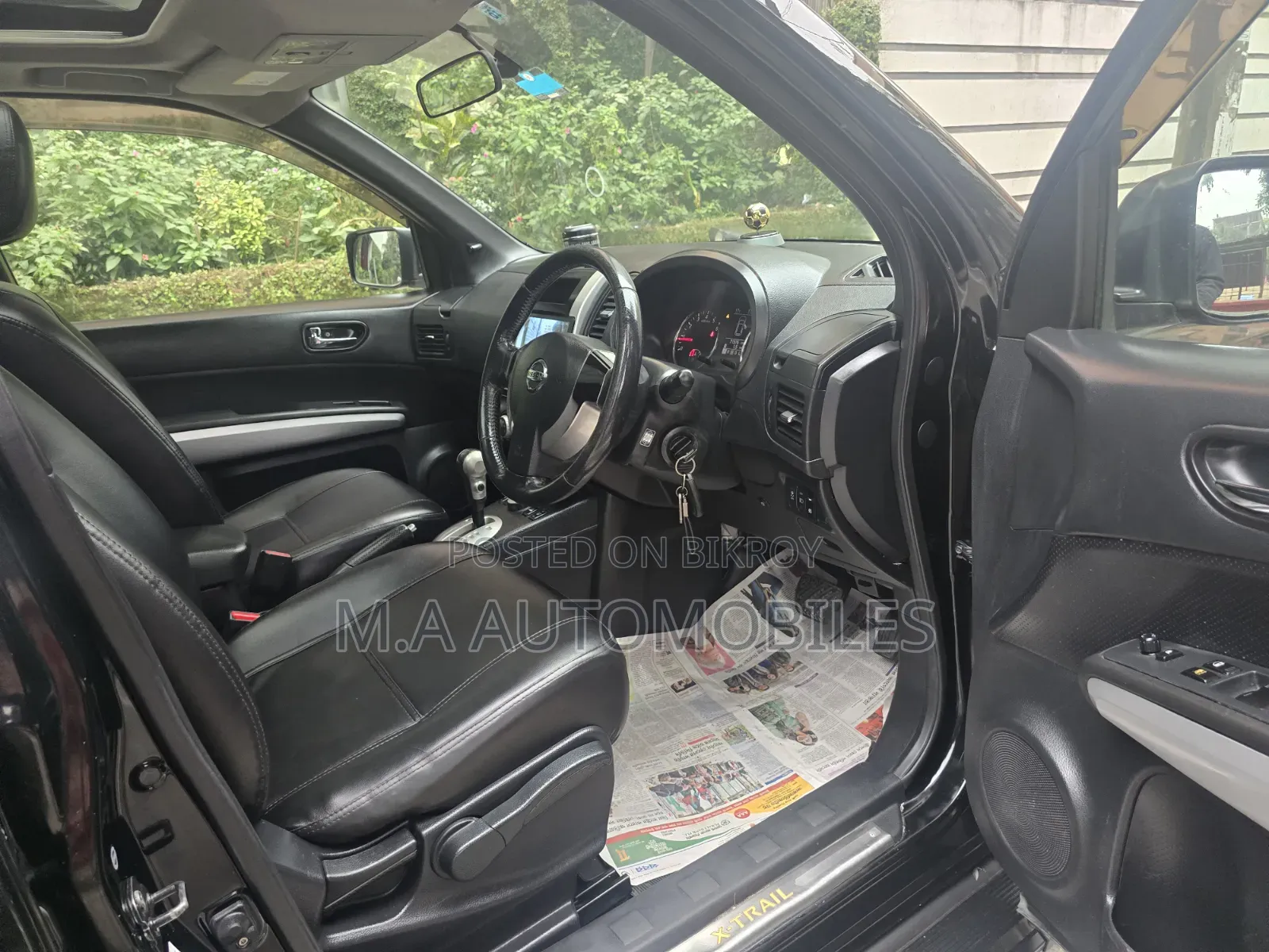 Nissan X-Trail 2.5 Petrol Four Wheel Drive SE 2012 Black