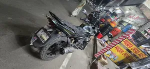 Bajaj Discover 150 2017 Green