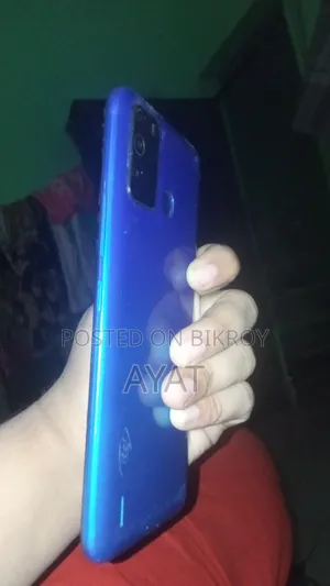 ইটেল ভিশন ১ প্রো ৩২ জিবি নীল