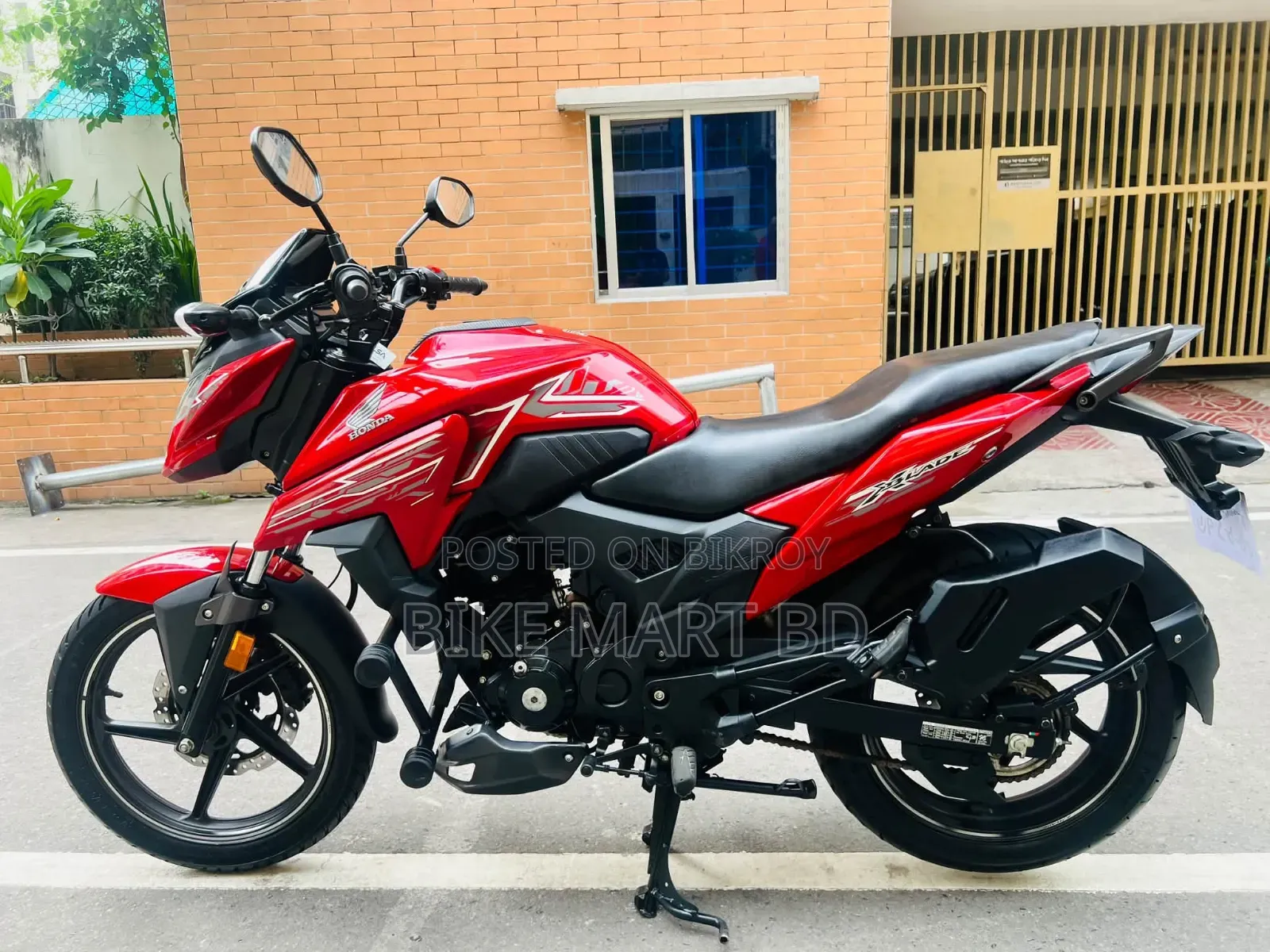Honda X-Blade 160 2025 Red