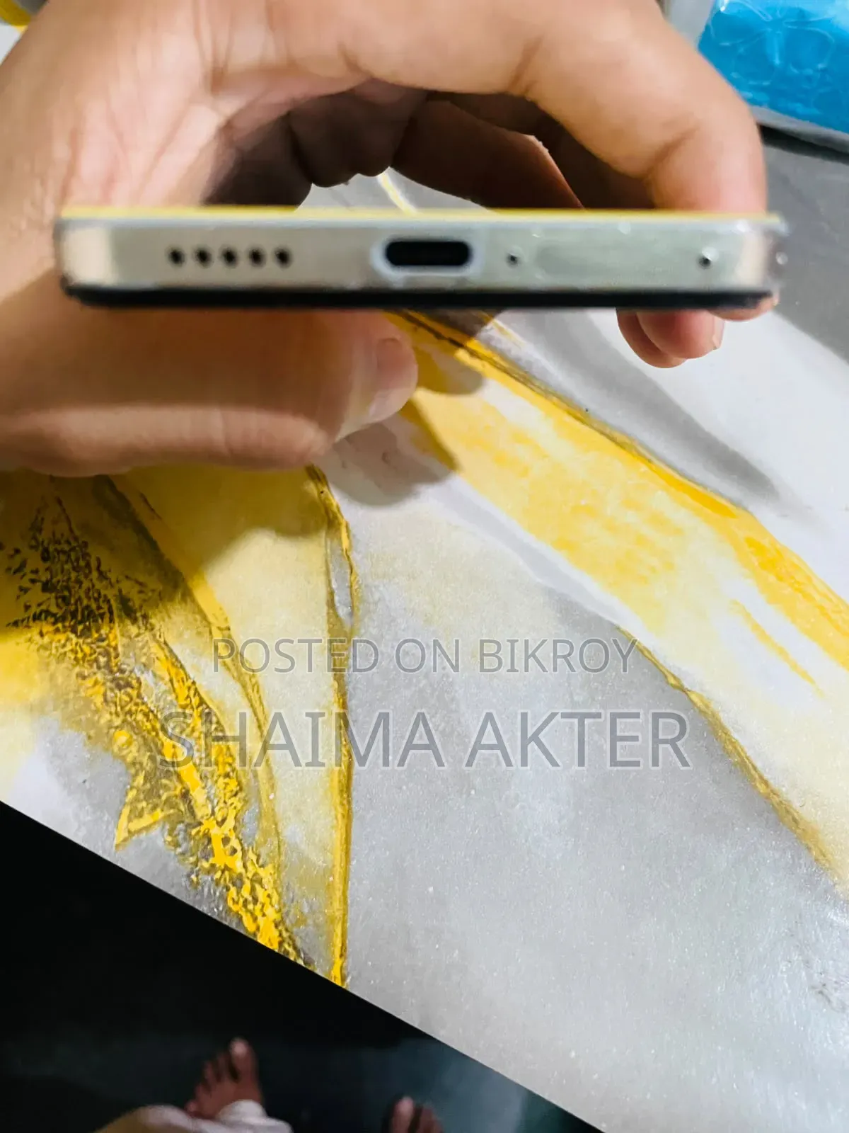 Vivo V25 256 GB Gold