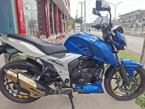 TVS Apache 160 4V 2021 Blue