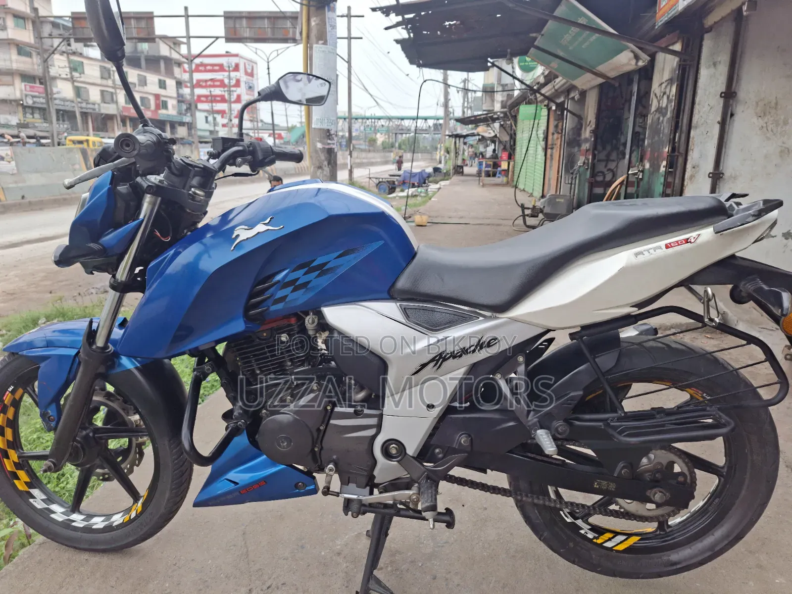TVS Apache 160 4V 2021 Blue