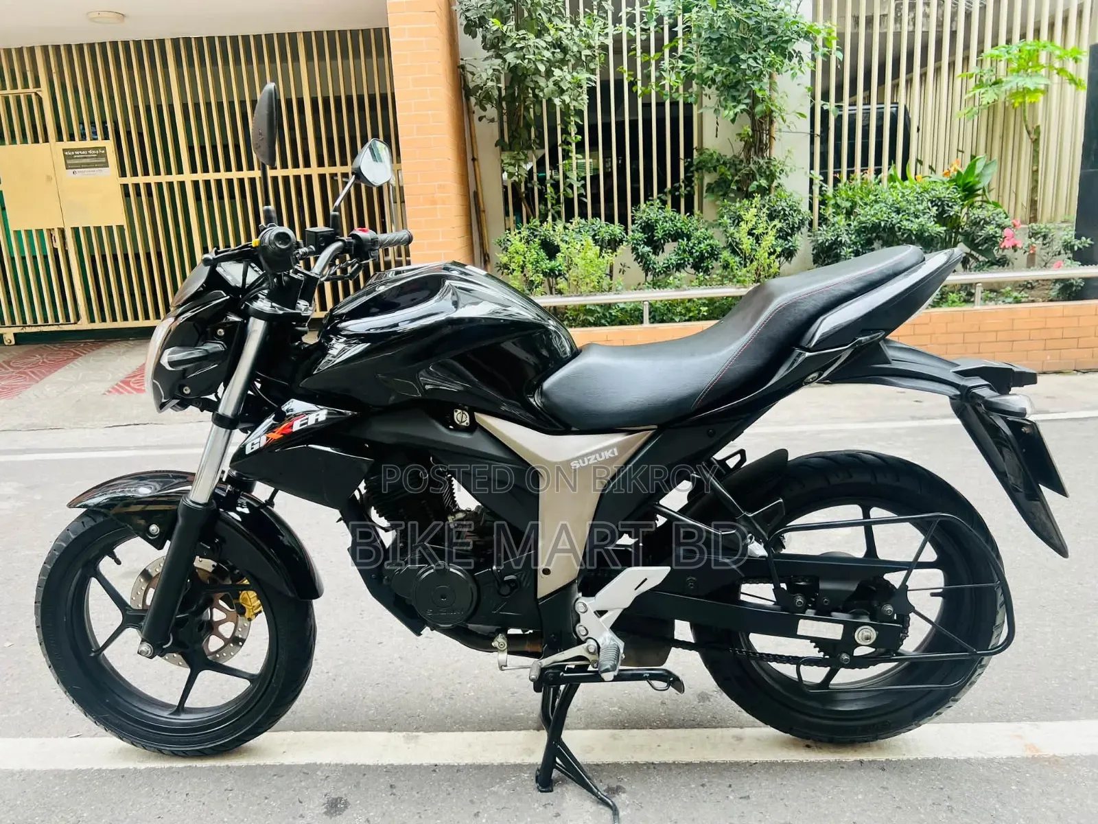 Suzuki Gixxer 2023 Black