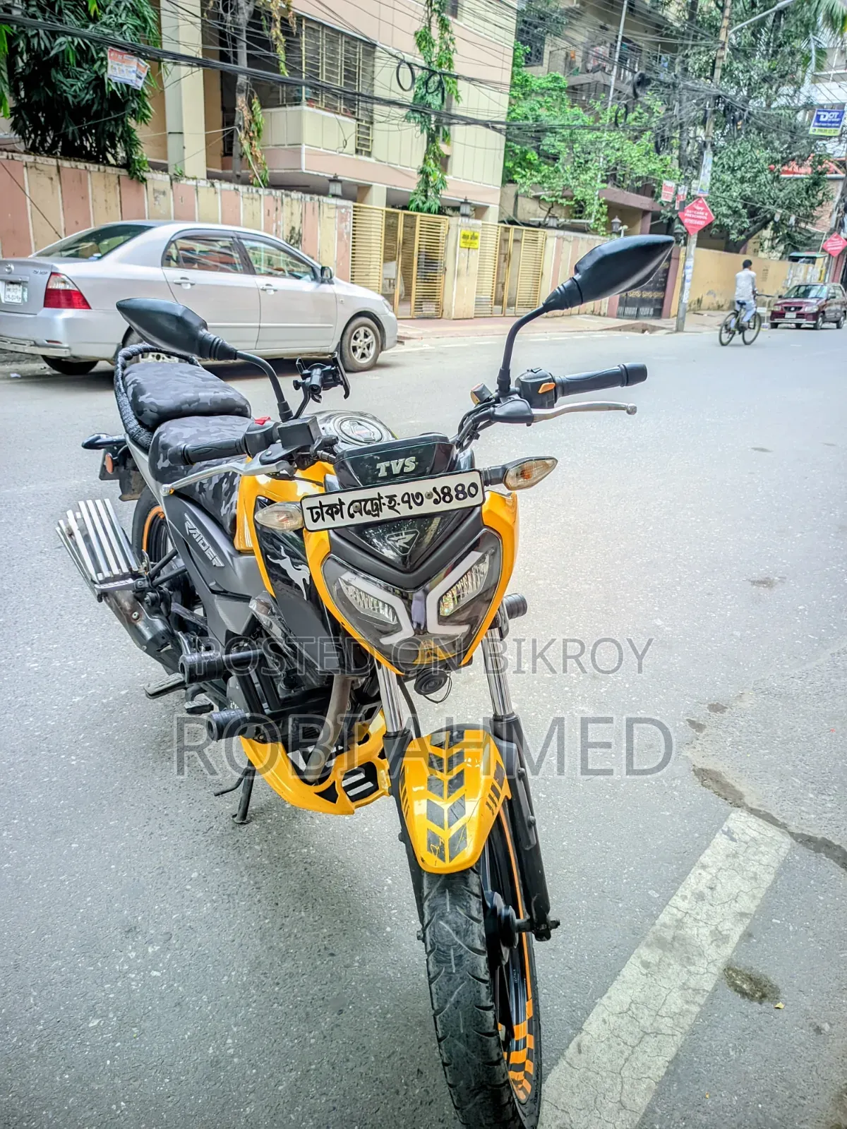 TVS Raider 125 2022 Yellow
