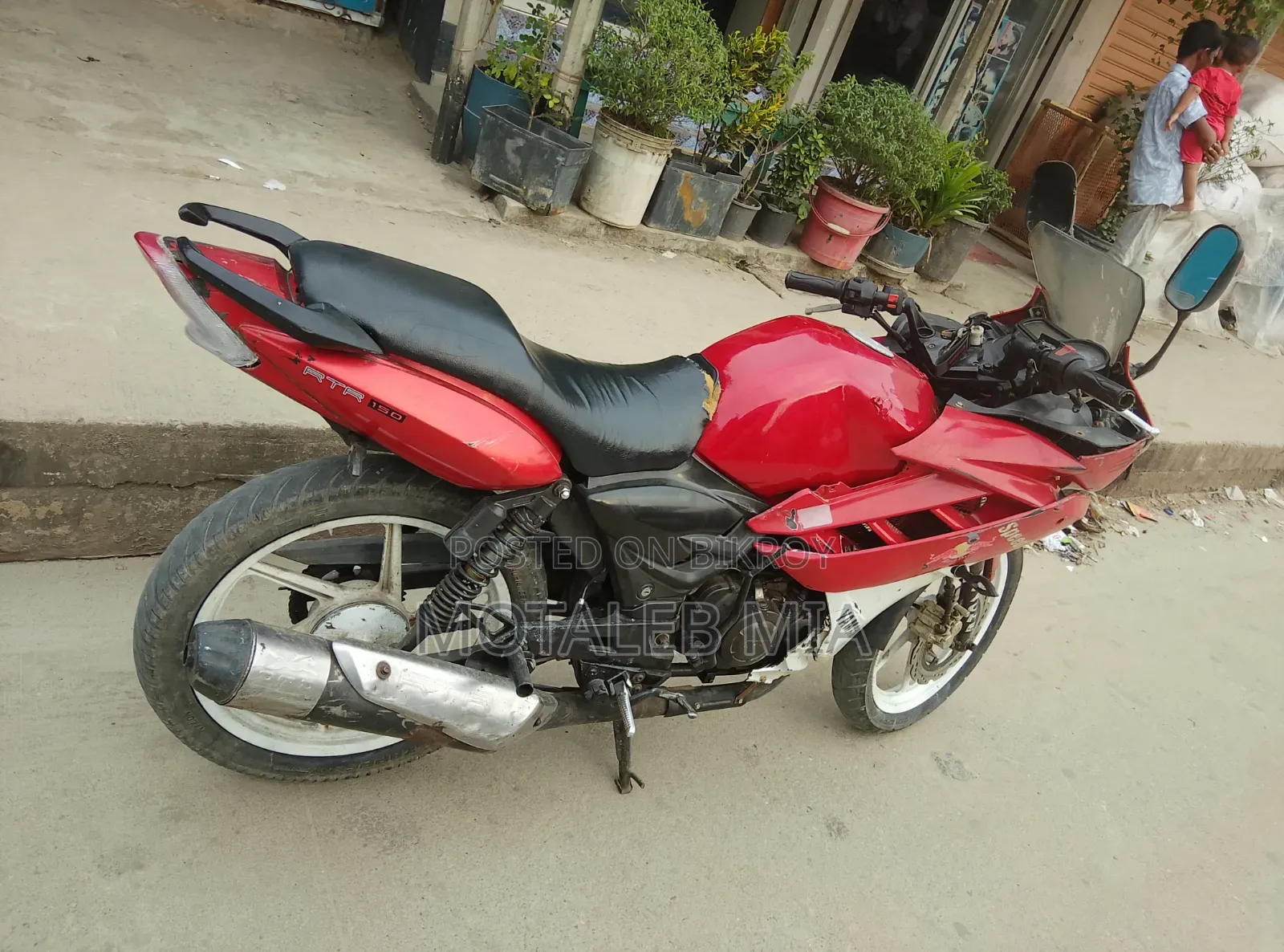 TVS Apache RTR 160 2V 2013 Red