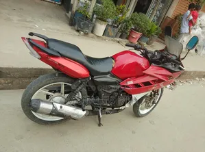 TVS Apache RTR 160 2V 2013 Red