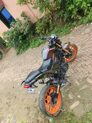 Runner Bolt 165R 2022 Black