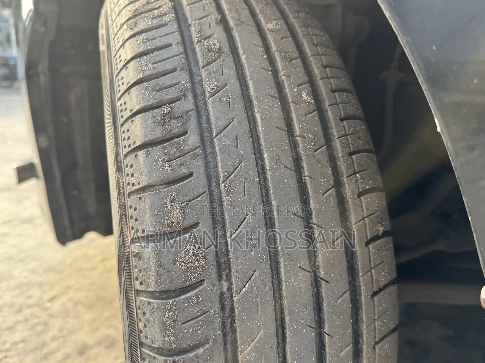 Toyota Esquire 1.8 FWD Hybrid (7 seater) 2017 Black