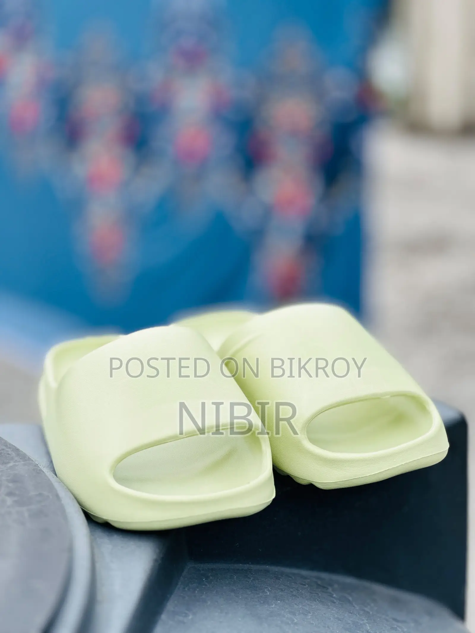 প্রিমিয়াম স্লাইড